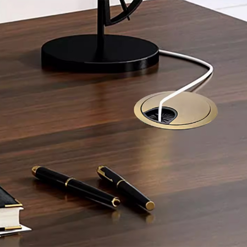 Small hardware with great function of desk-threading box2.jpg