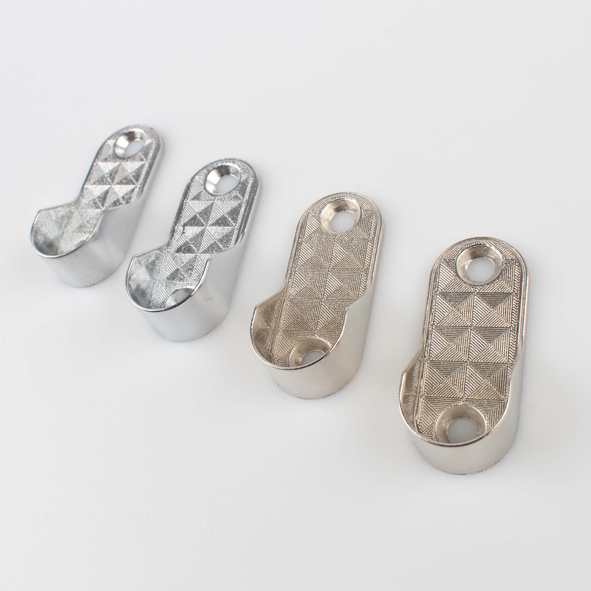 Wardrobe Support Tube Holder (3).jpg