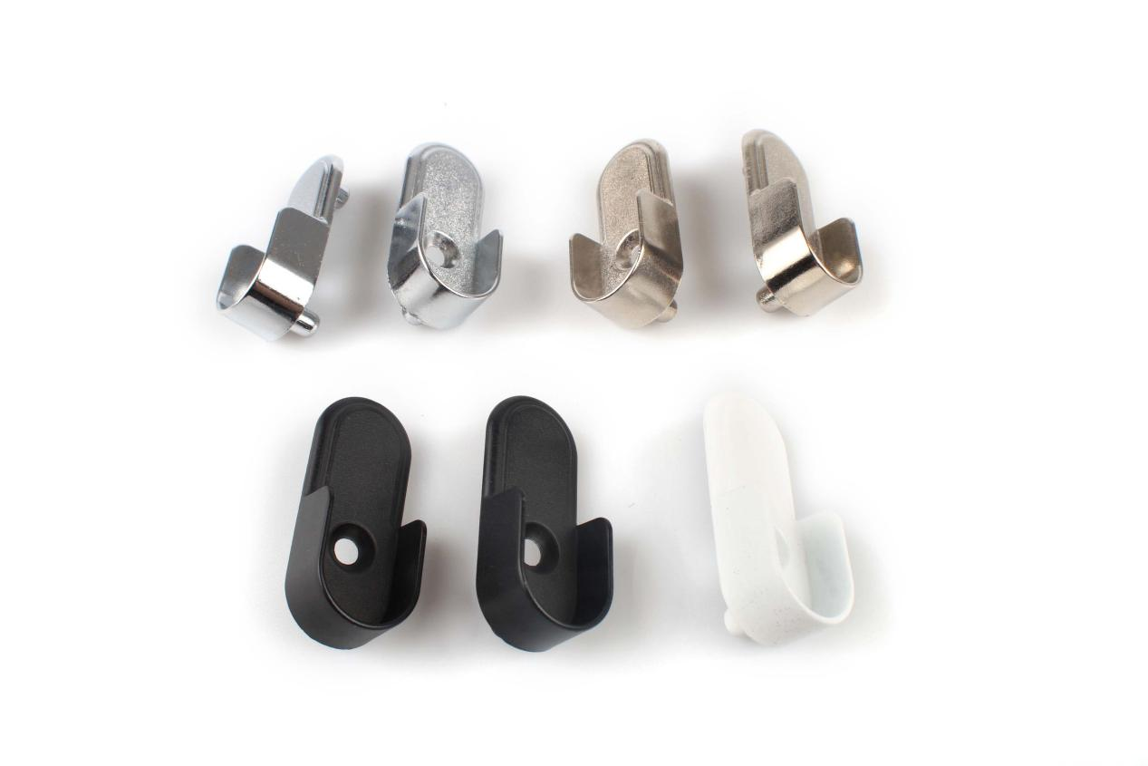 How to choose a high-quality wardrobe clothes rail bracket?